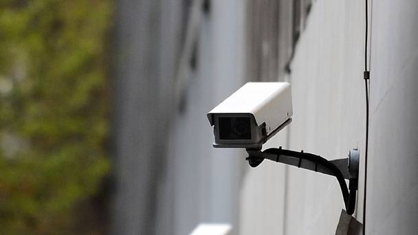 How Live Warning CCTV Can Save Your Business Money CCTV-camera